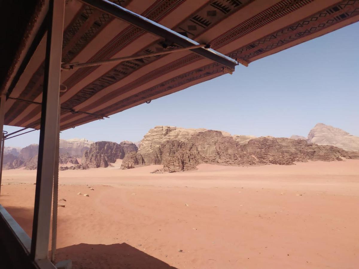 Omar Ghazi Camp Hotel Wadi Rum Eksteriør billede