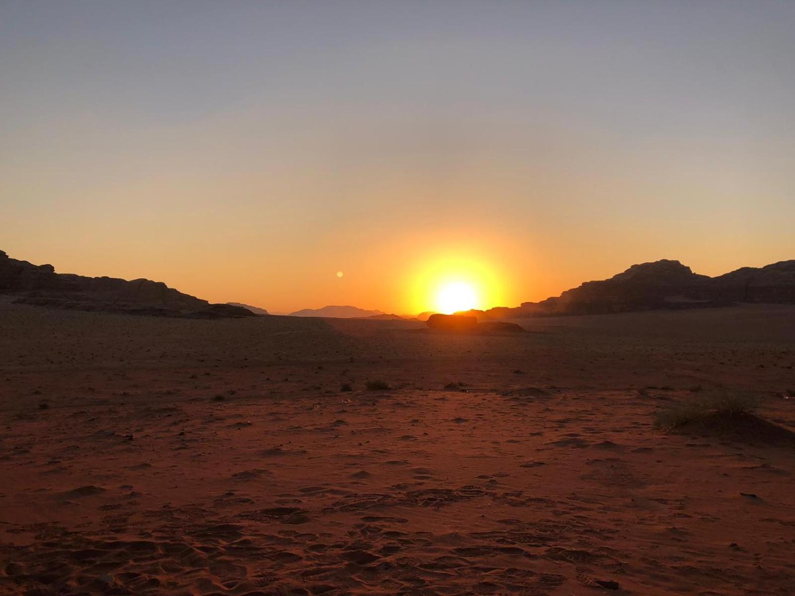 Omar Ghazi Camp Hotel Wadi Rum Eksteriør billede