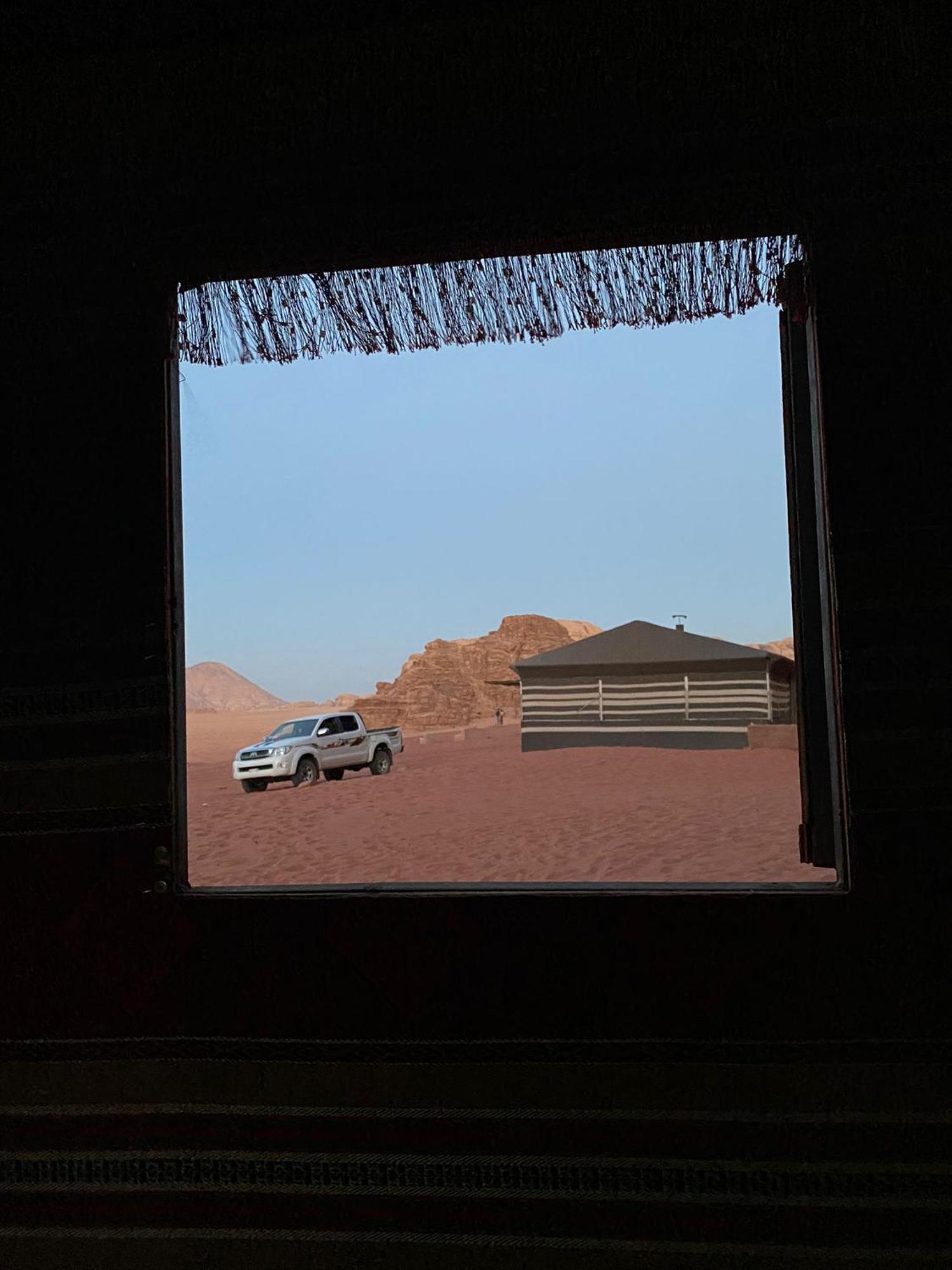 Omar Ghazi Camp Hotel Wadi Rum Eksteriør billede