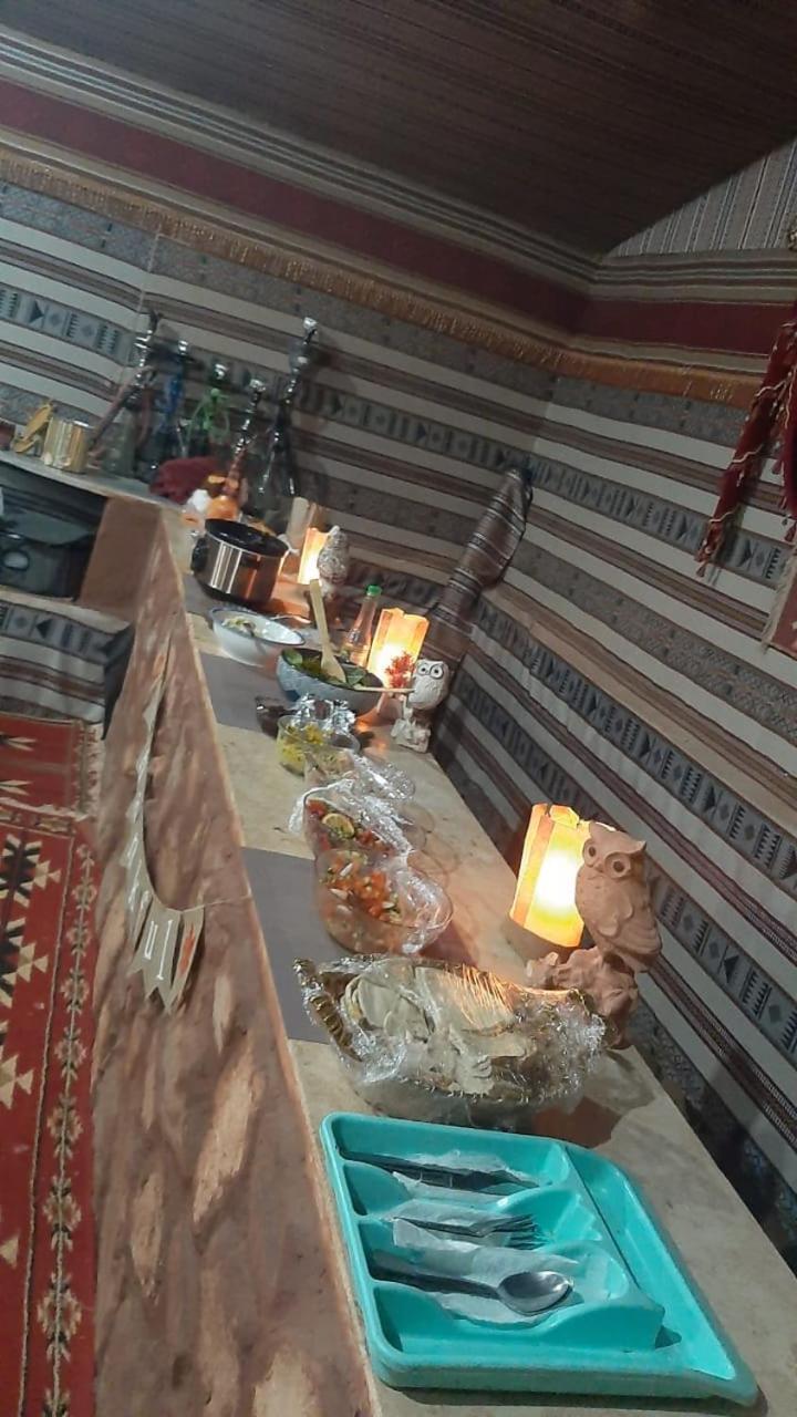 Omar Ghazi Camp Hotel Wadi Rum Eksteriør billede