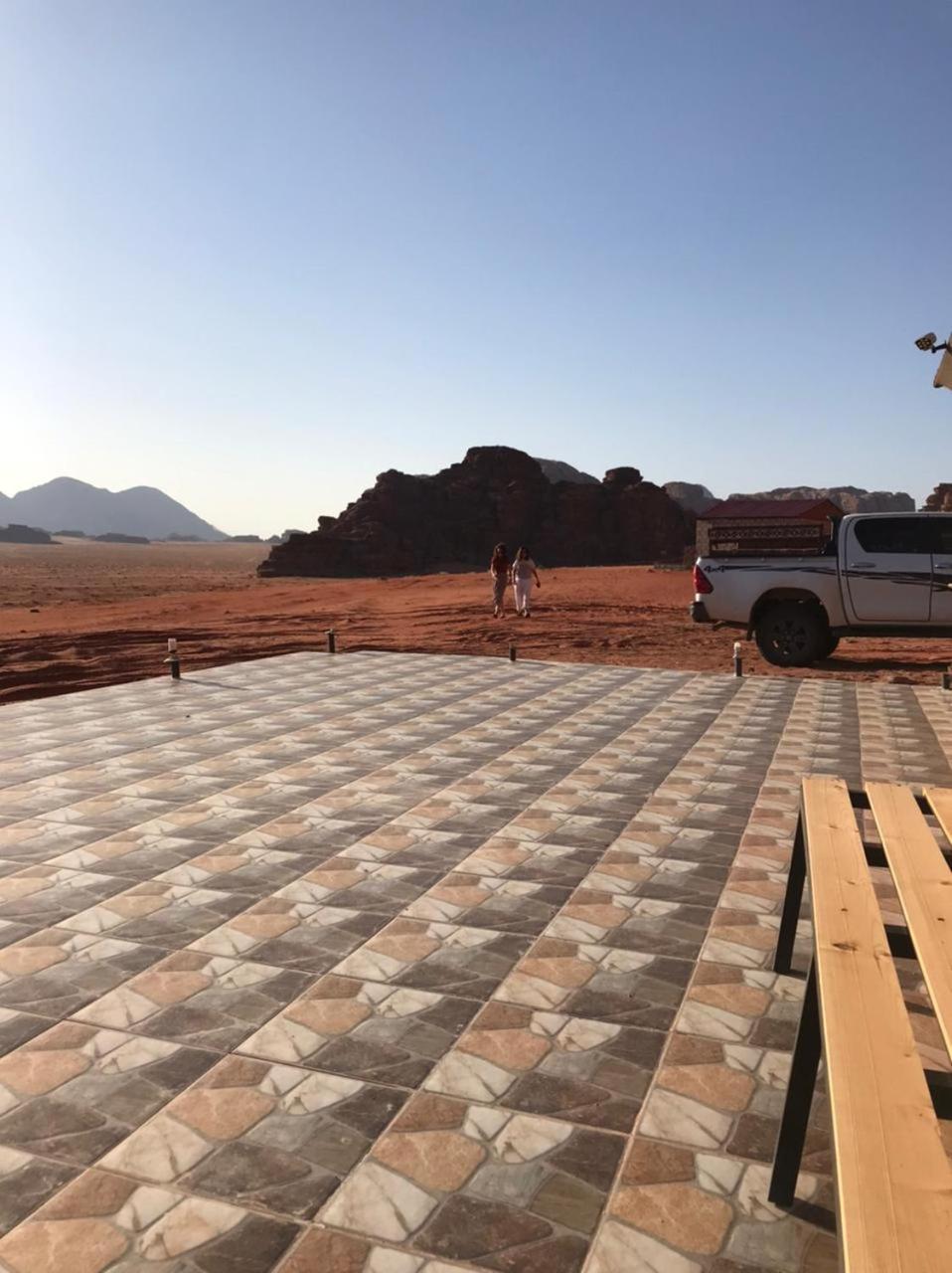 Omar Ghazi Camp Hotel Wadi Rum Eksteriør billede
